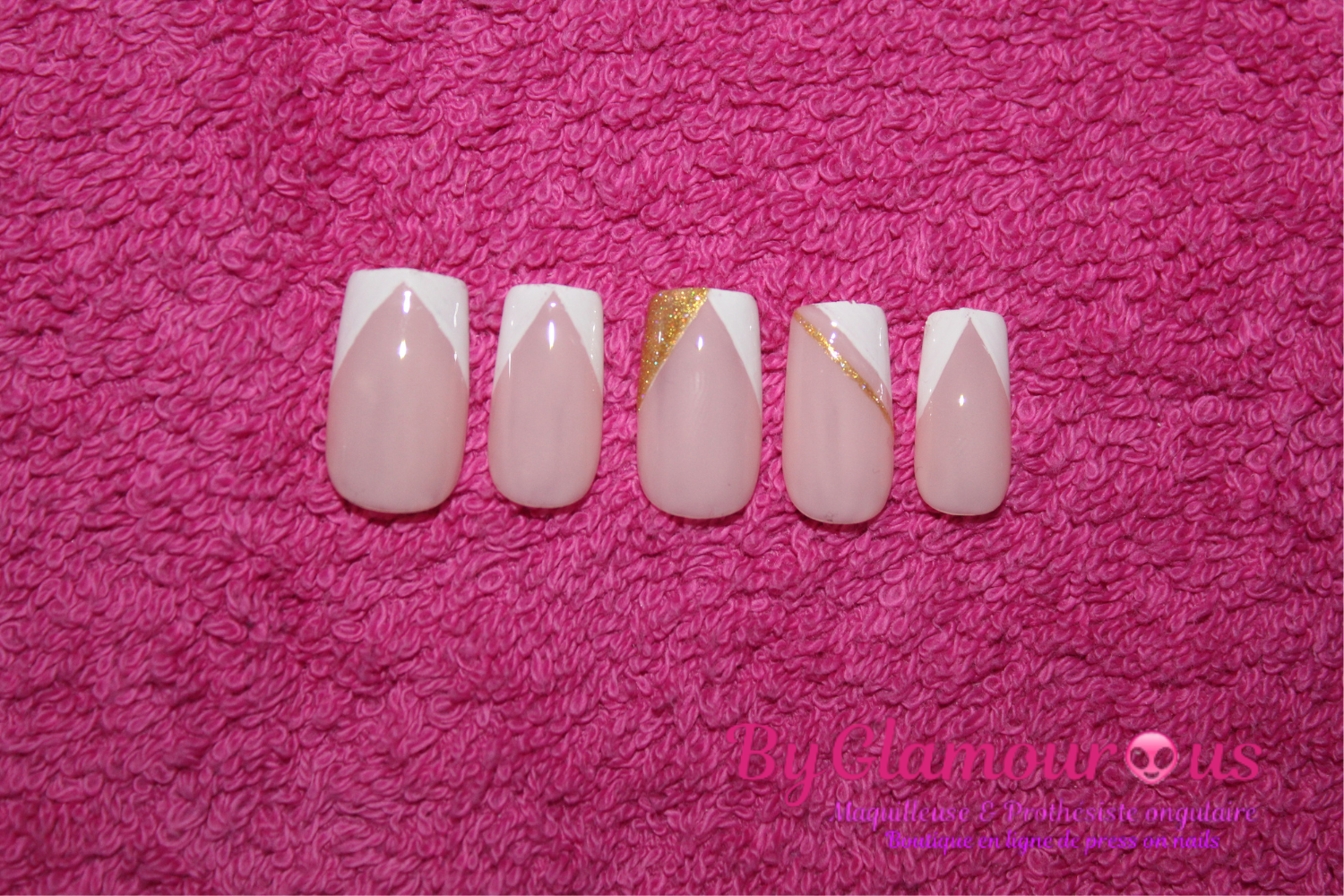 Press on nails